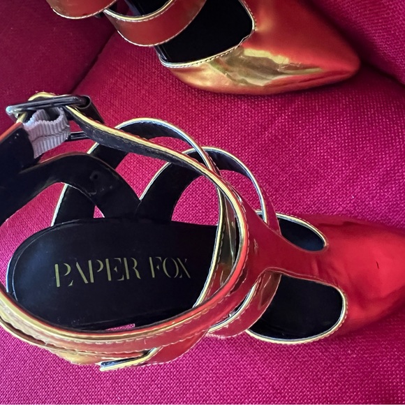 Shoes - Picture 5 of 10